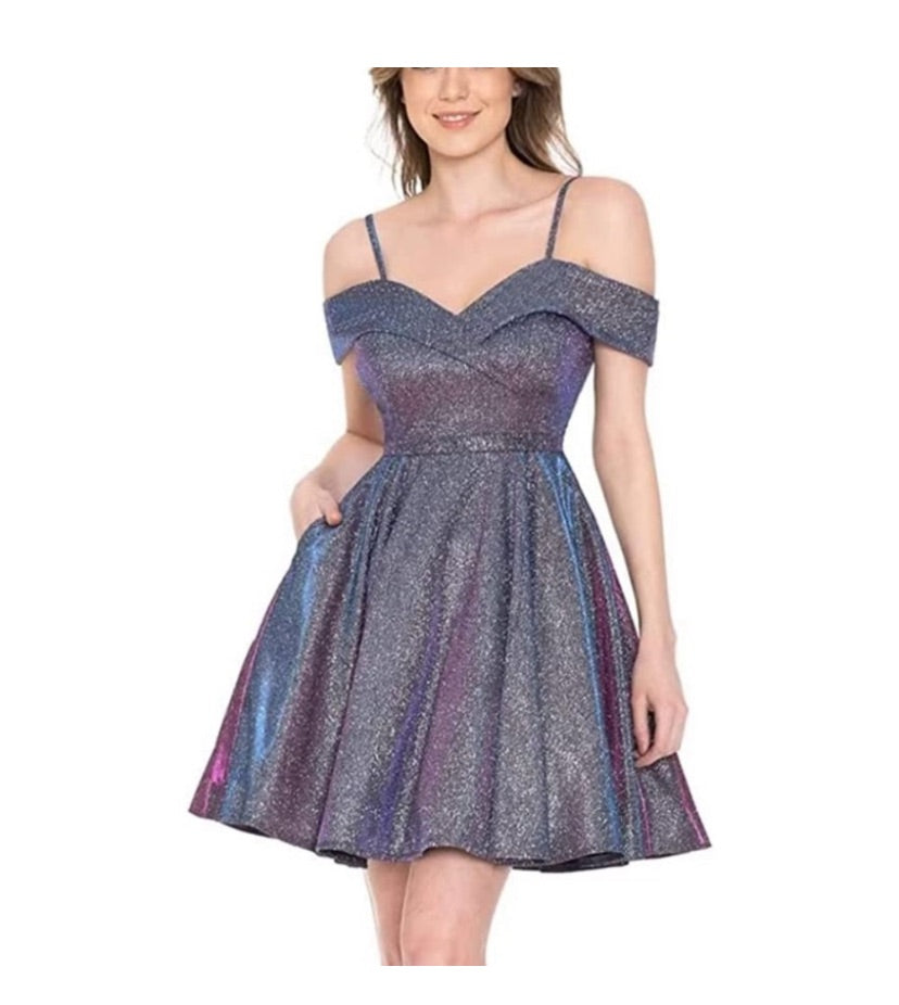 Women’s short off the shoulder mini prom dress