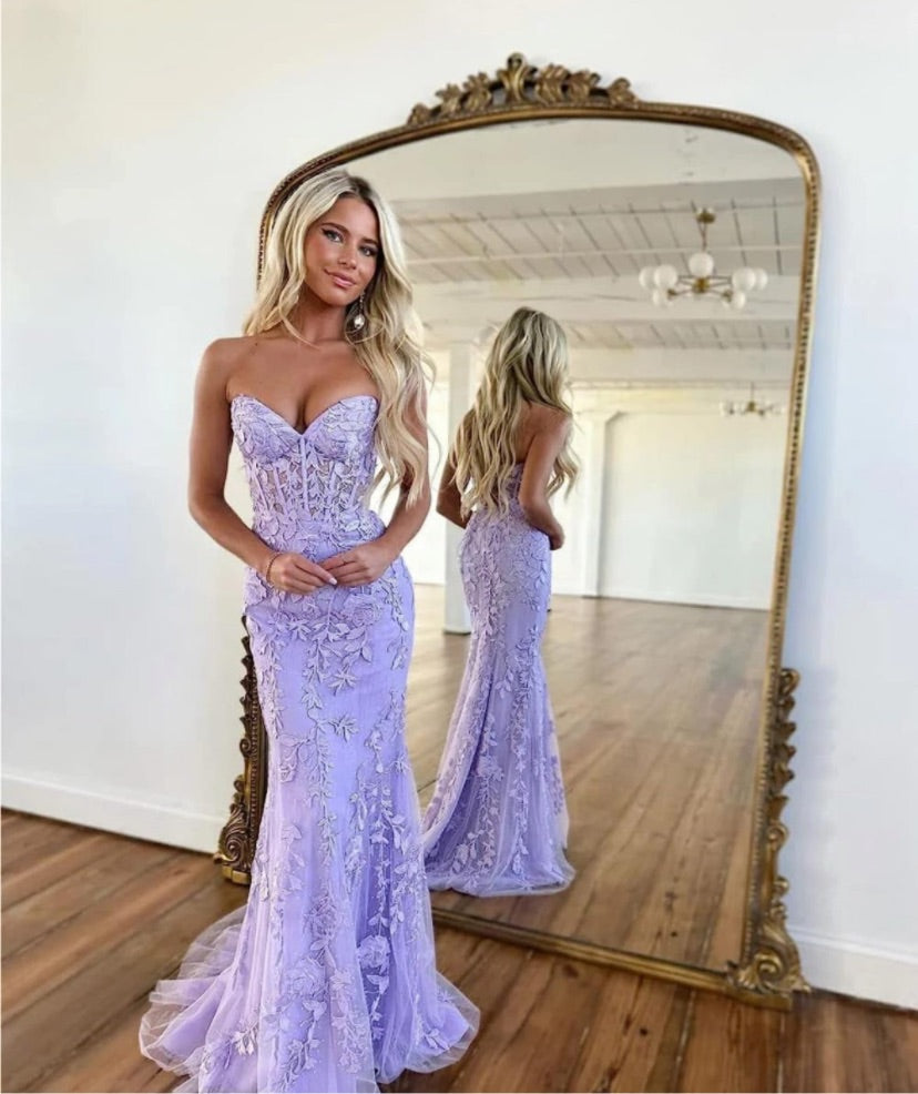 Women's Mermaid Lace Appliques Tulle Dress