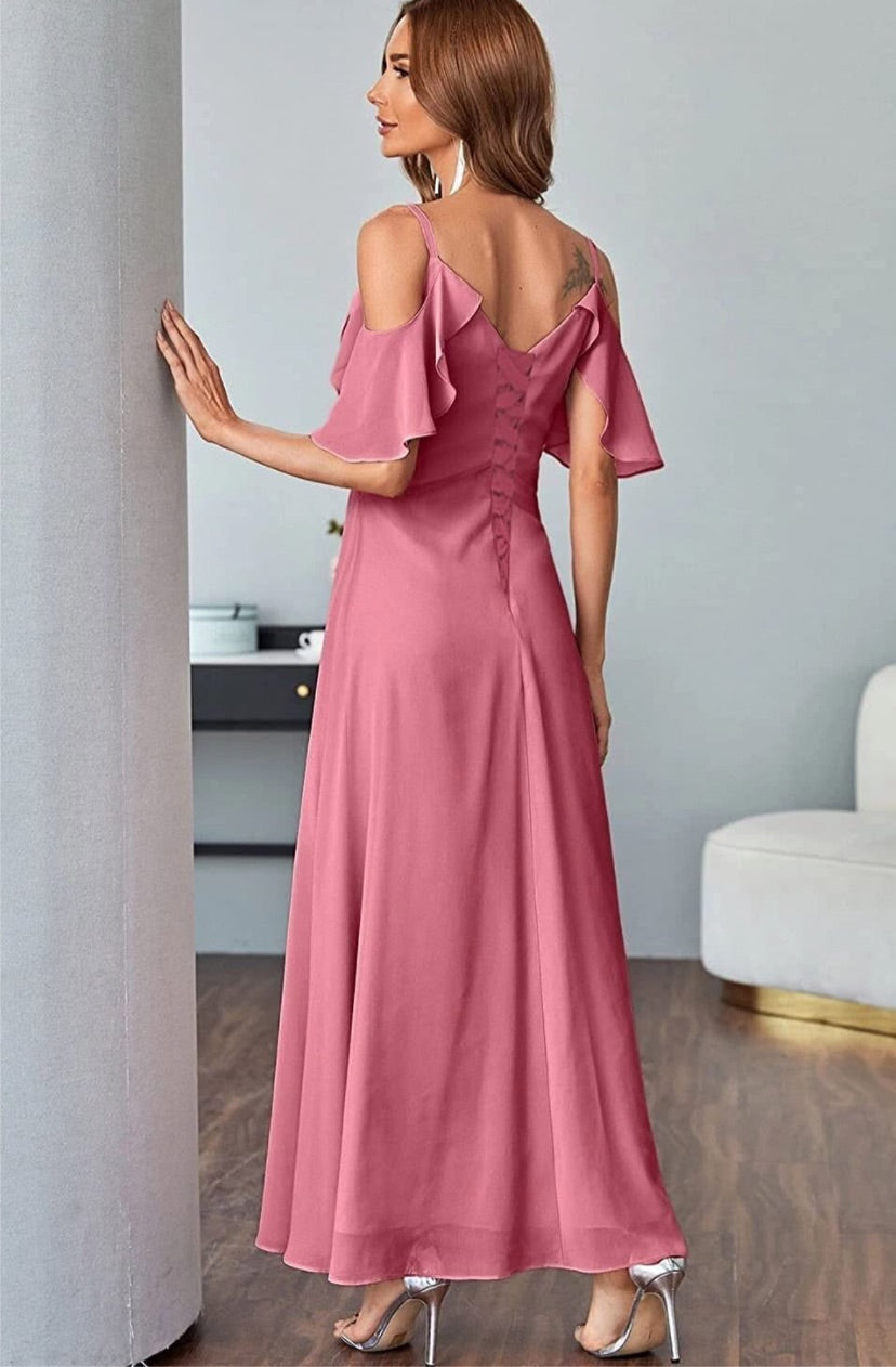 Women’s ruffle sleeve chiffon bridesmaid dress with slit and pockets